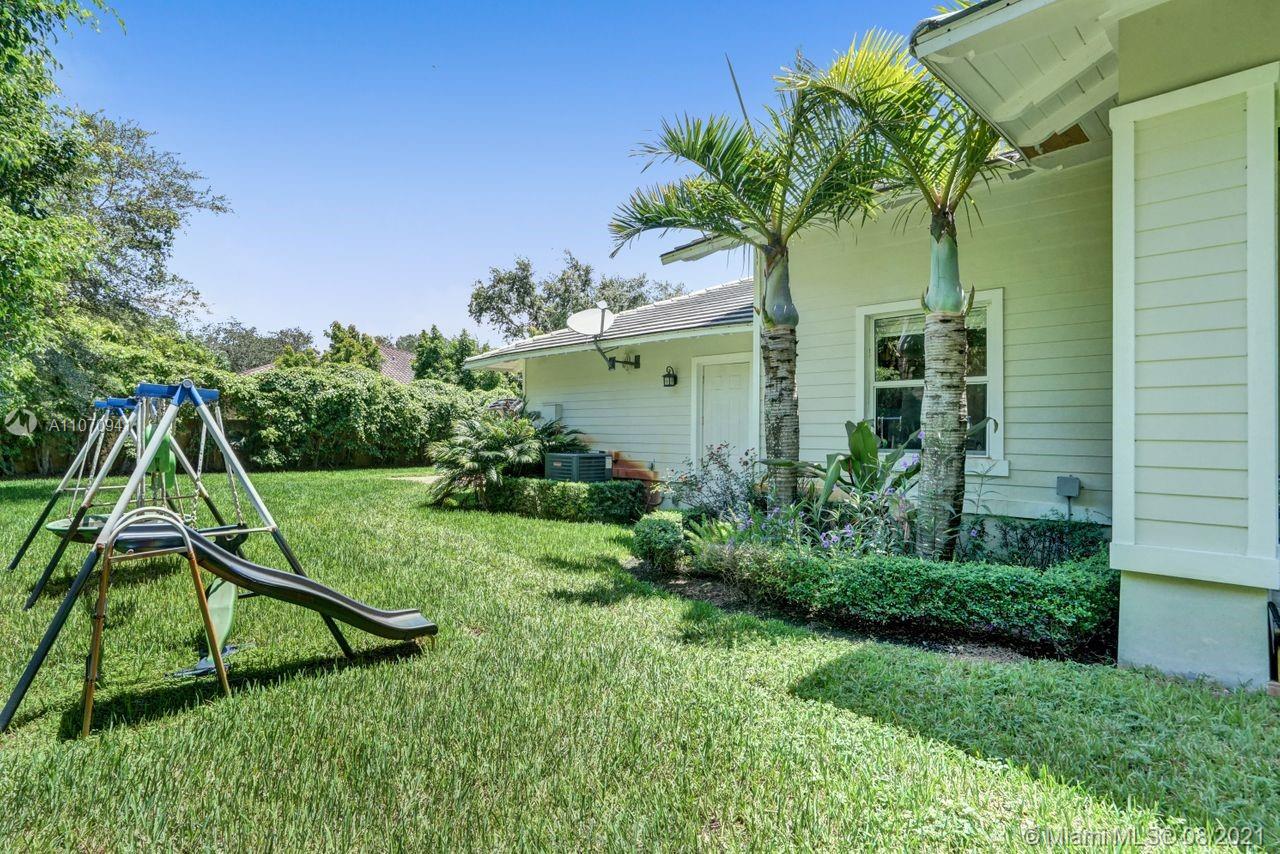 12260 Southwest 95th Avenue Miami, FL 33176 - Photo 77 of 98