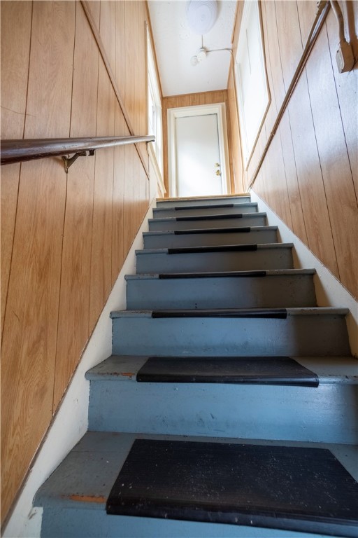 33 Cross Street Woonsocket, RI 02895 - Photo 33 of 34