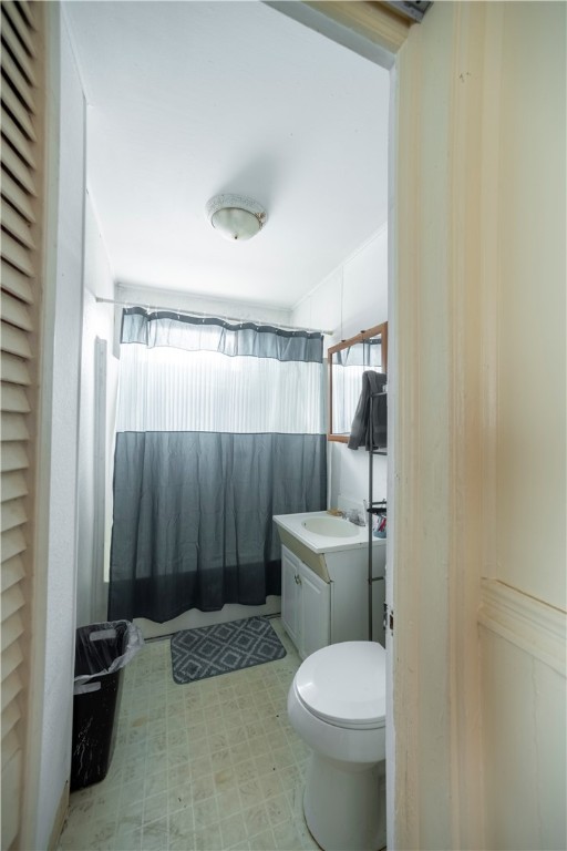 33 Cross Street Woonsocket, RI 02895 - Photo 8 of 34