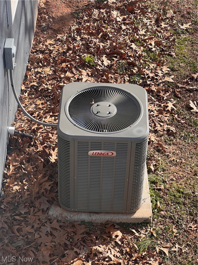 3010 Sealy Ridge Road Vincent, OH 45784 - Photo 10 of 18 Air Conditioner