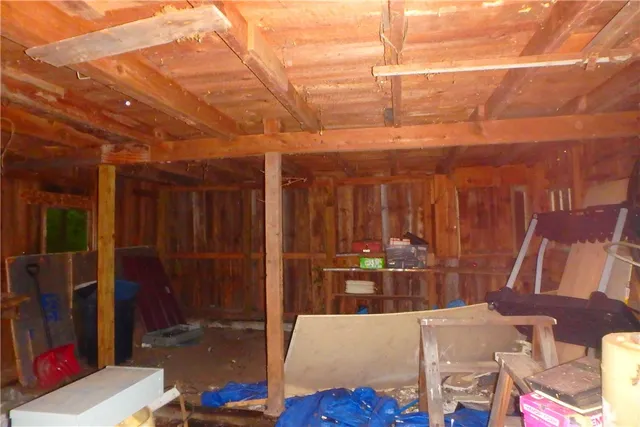 $94,900 | 6489 Waters Road, Wolcott, NY 13143