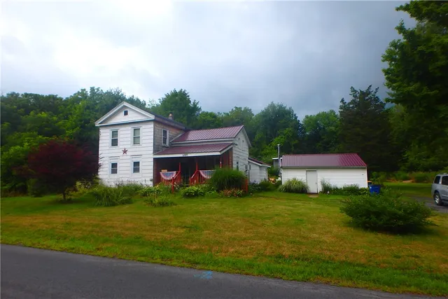 $94,900 | 6489 Waters Road, Wolcott, NY 13143