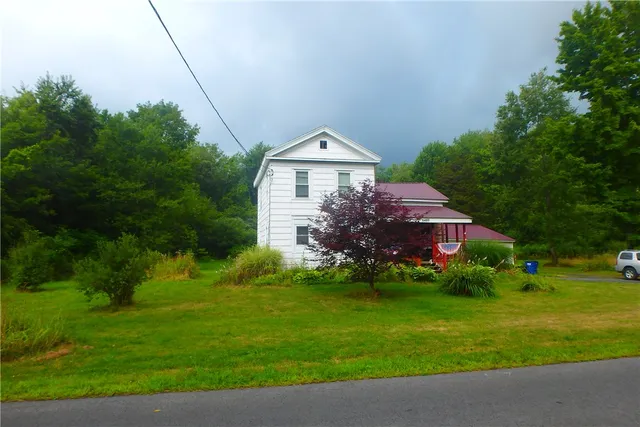 $94,900 | 6489 Waters Road, Wolcott, NY 13143