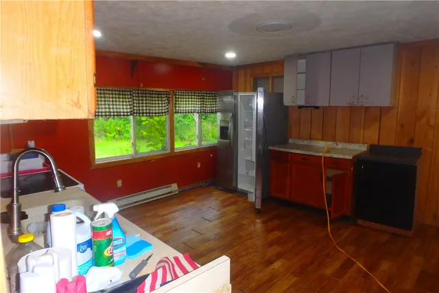 $94,900 | 6489 Waters Road, Wolcott, NY 13143