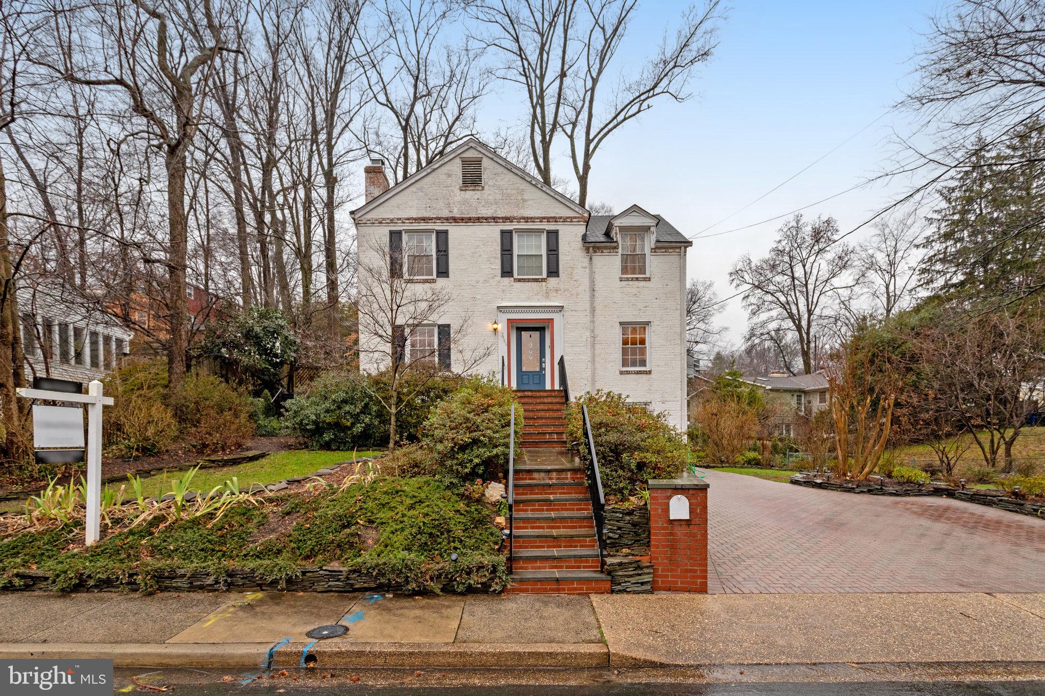 2546 Military Road Arlington, VA 22207 - Photo 1 of 63 Gallery Image 1