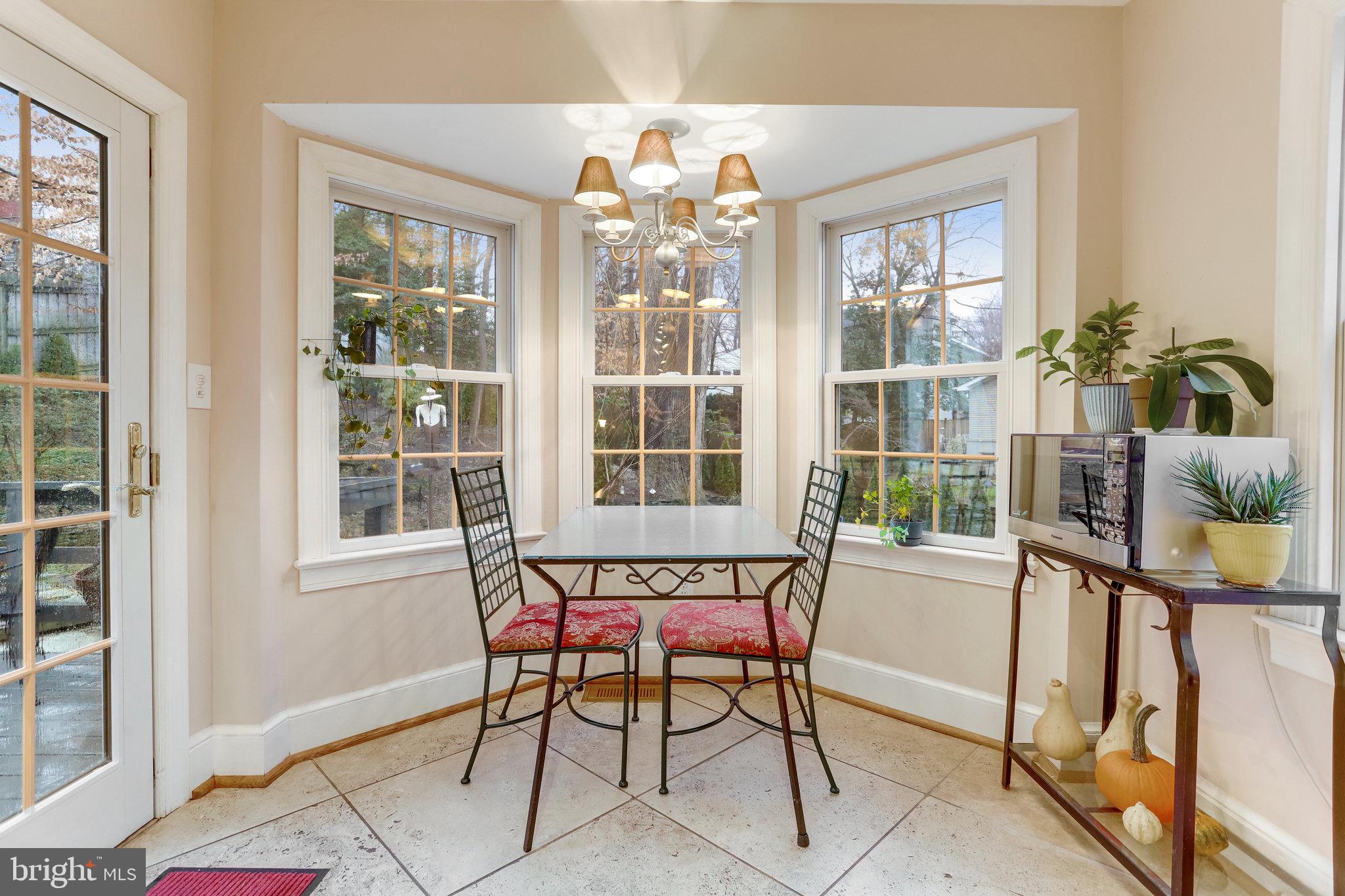 2546 Military Road Arlington, VA 22207 - Photo 26 of 63 Gallery Image 26