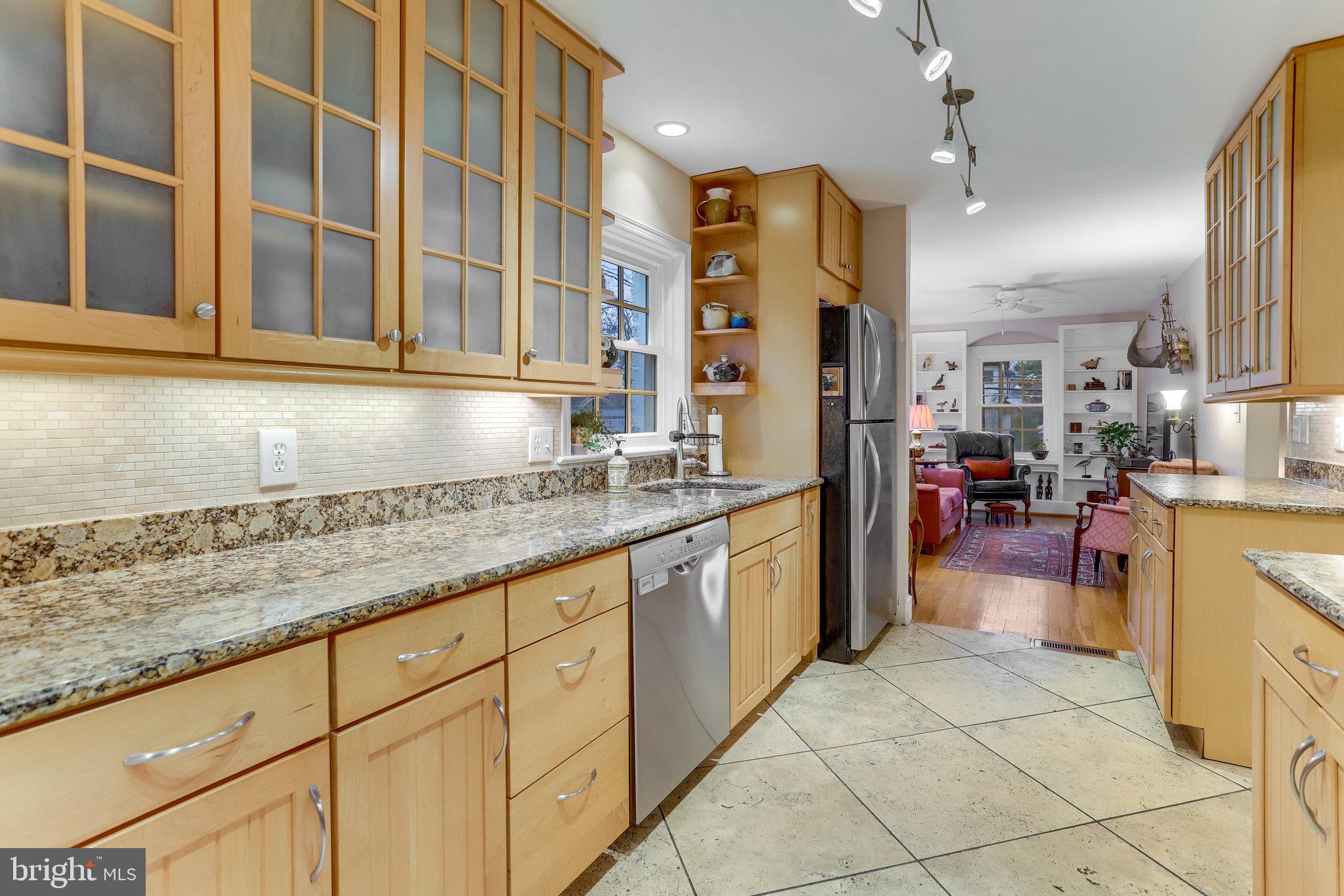 2546 Military Road Arlington, VA 22207 - Photo 29 of 63 Gallery Image 29