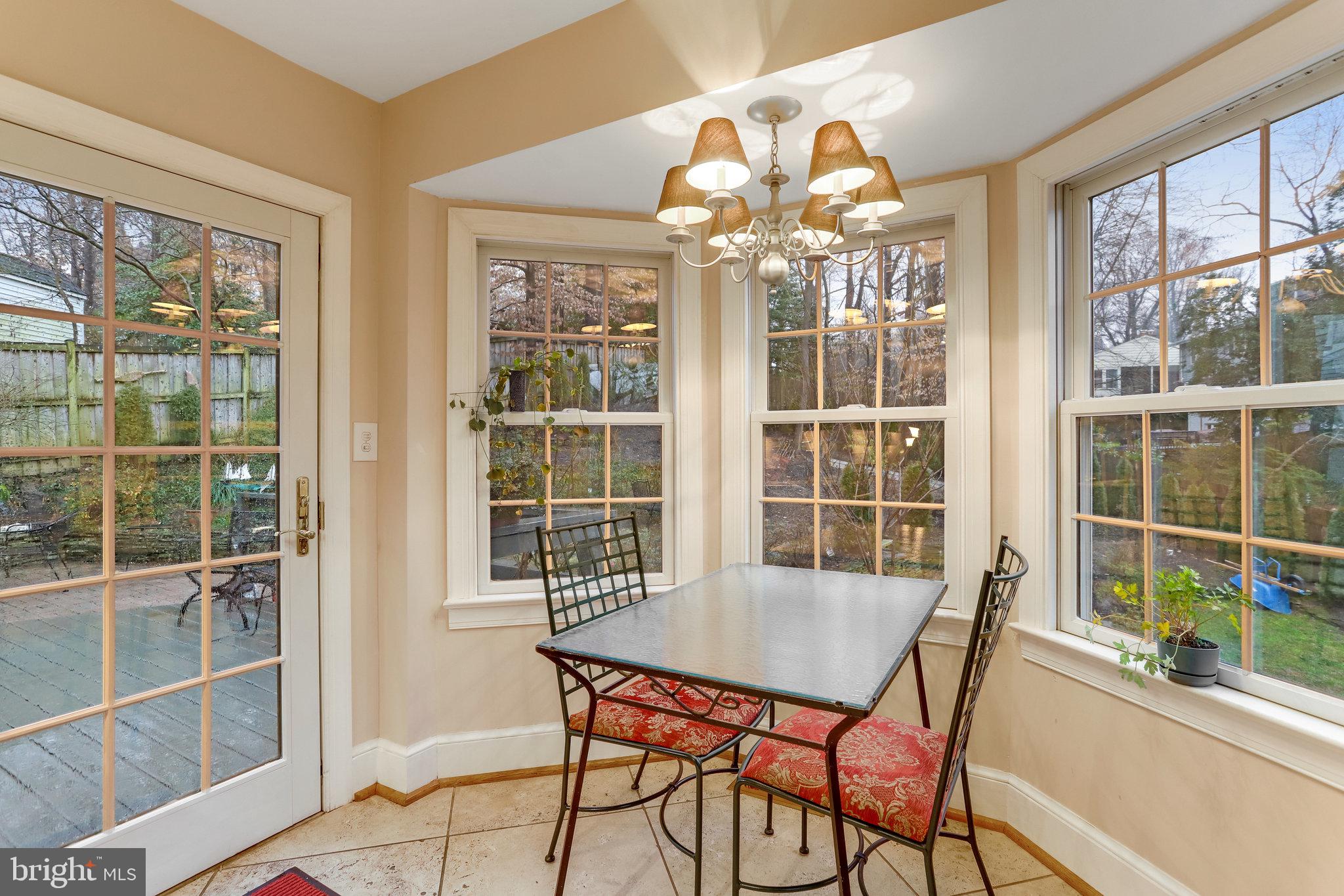 2546 Military Road Arlington, VA 22207 - Photo 30 of 63 Gallery Image 30