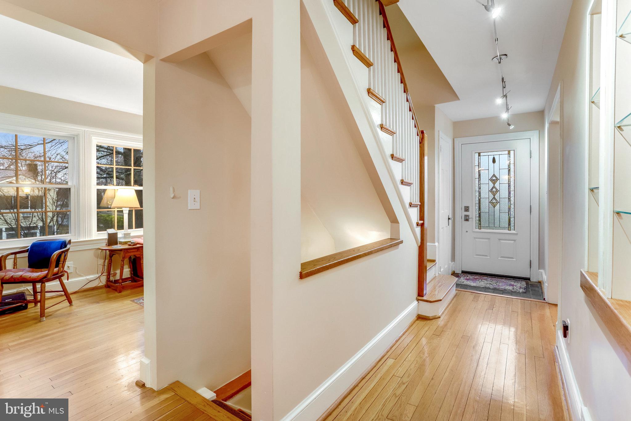 2546 Military Road Arlington, VA 22207 - Photo 32 of 63 Gallery Image 32