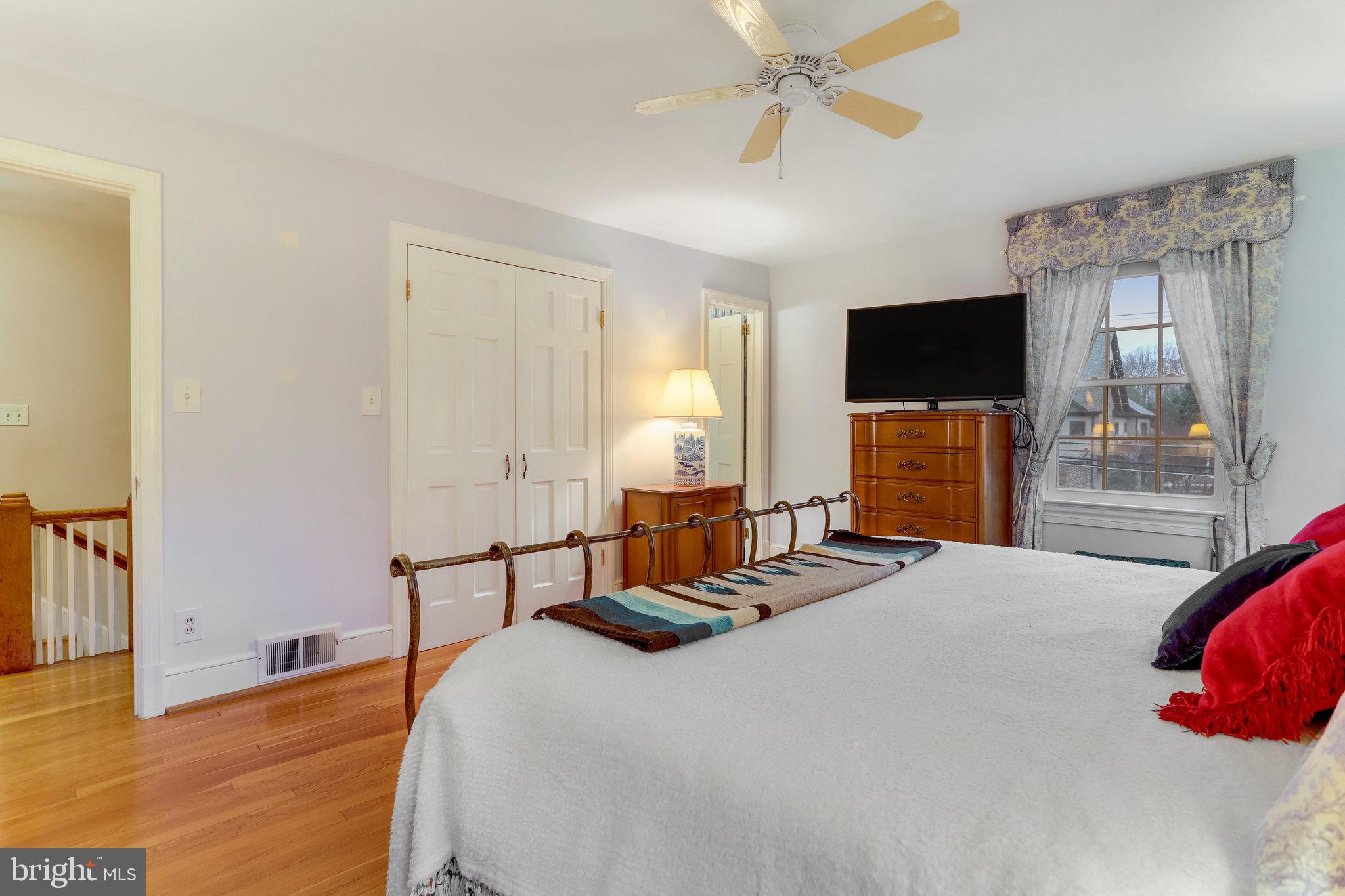 2546 Military Road Arlington, VA 22207 - Photo 36 of 63 Gallery Image 36
