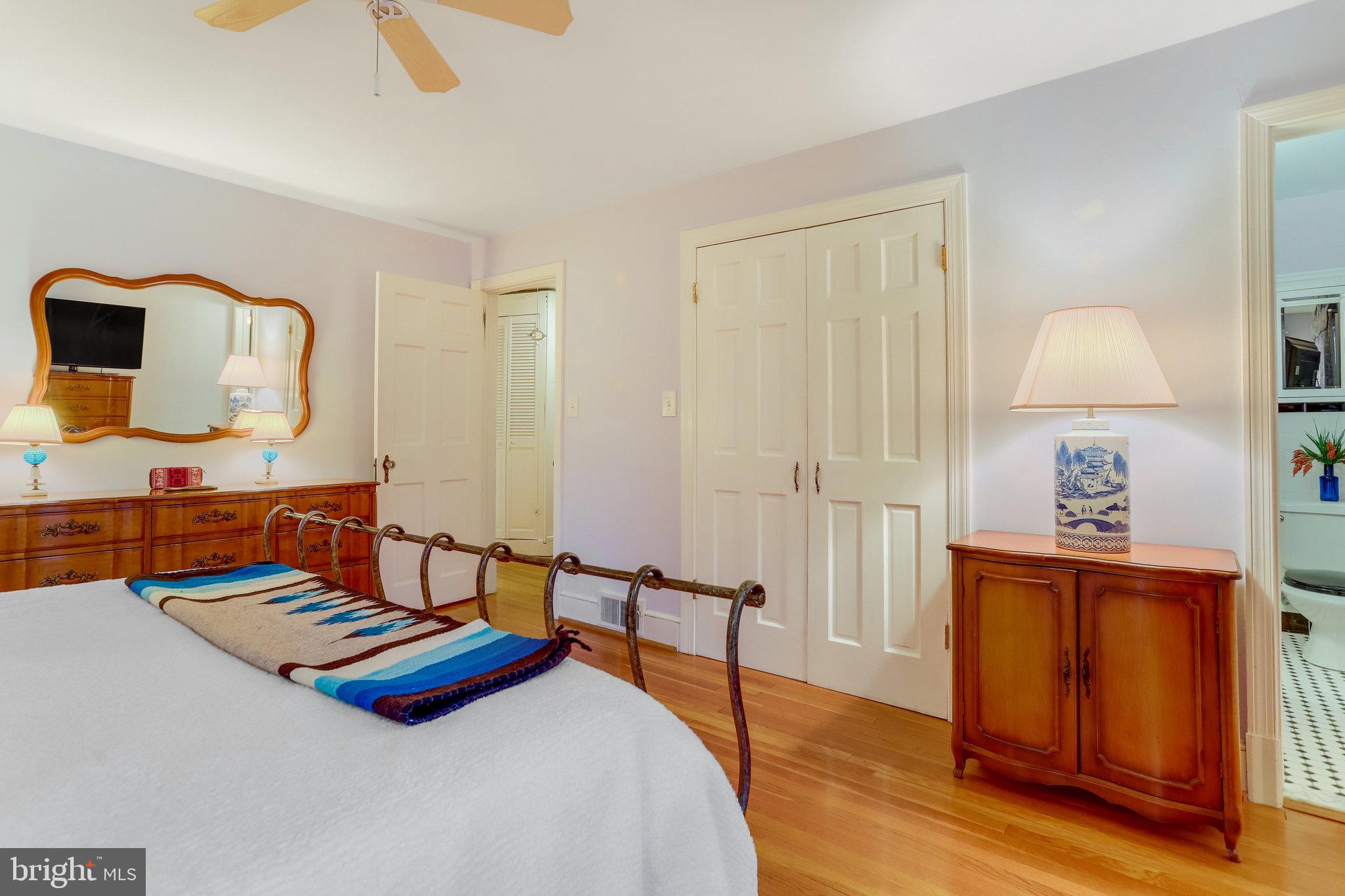 2546 Military Road Arlington, VA 22207 - Photo 37 of 63 Gallery Image 37