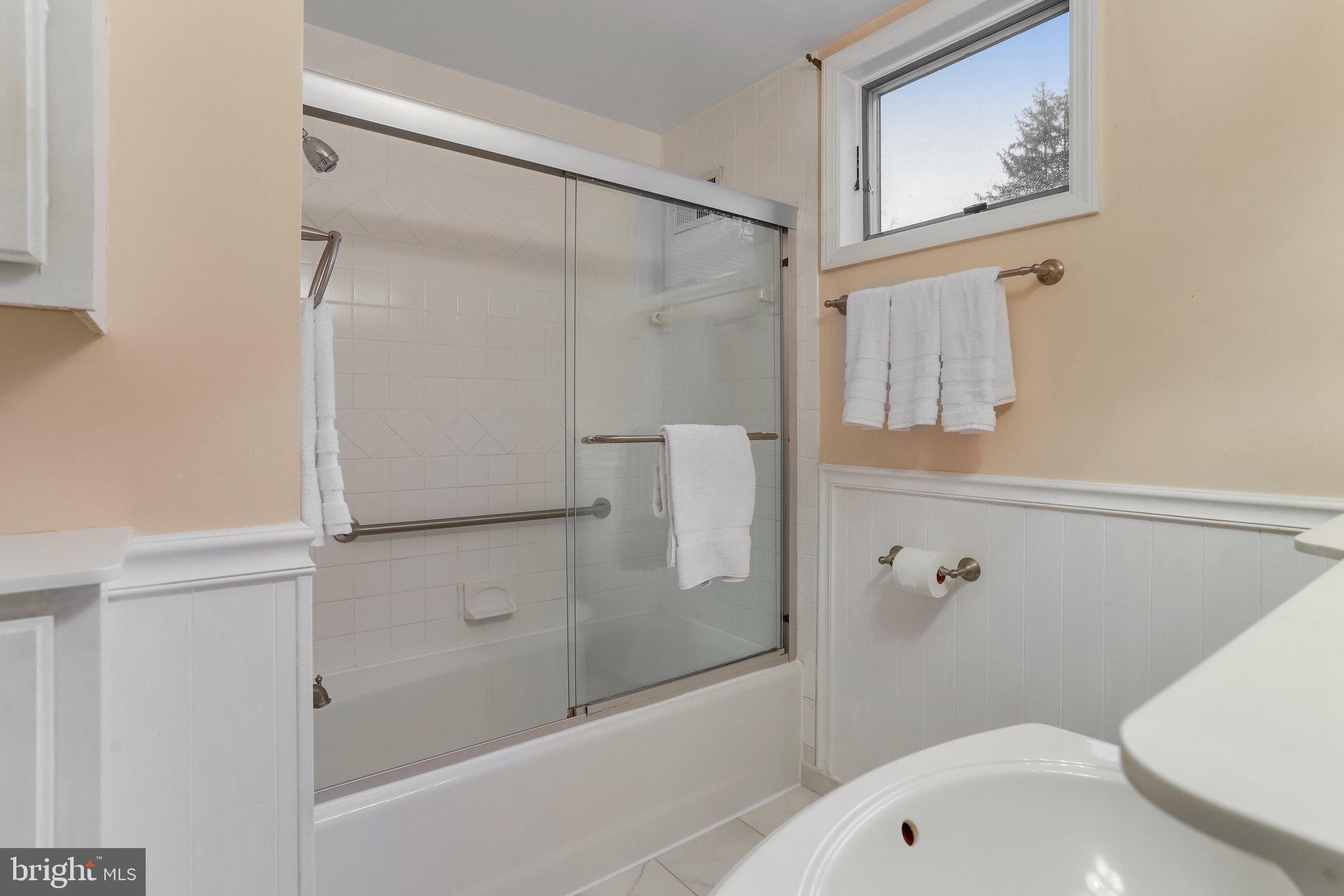 2546 Military Road Arlington, VA 22207 - Photo 42 of 63 Gallery Image 42