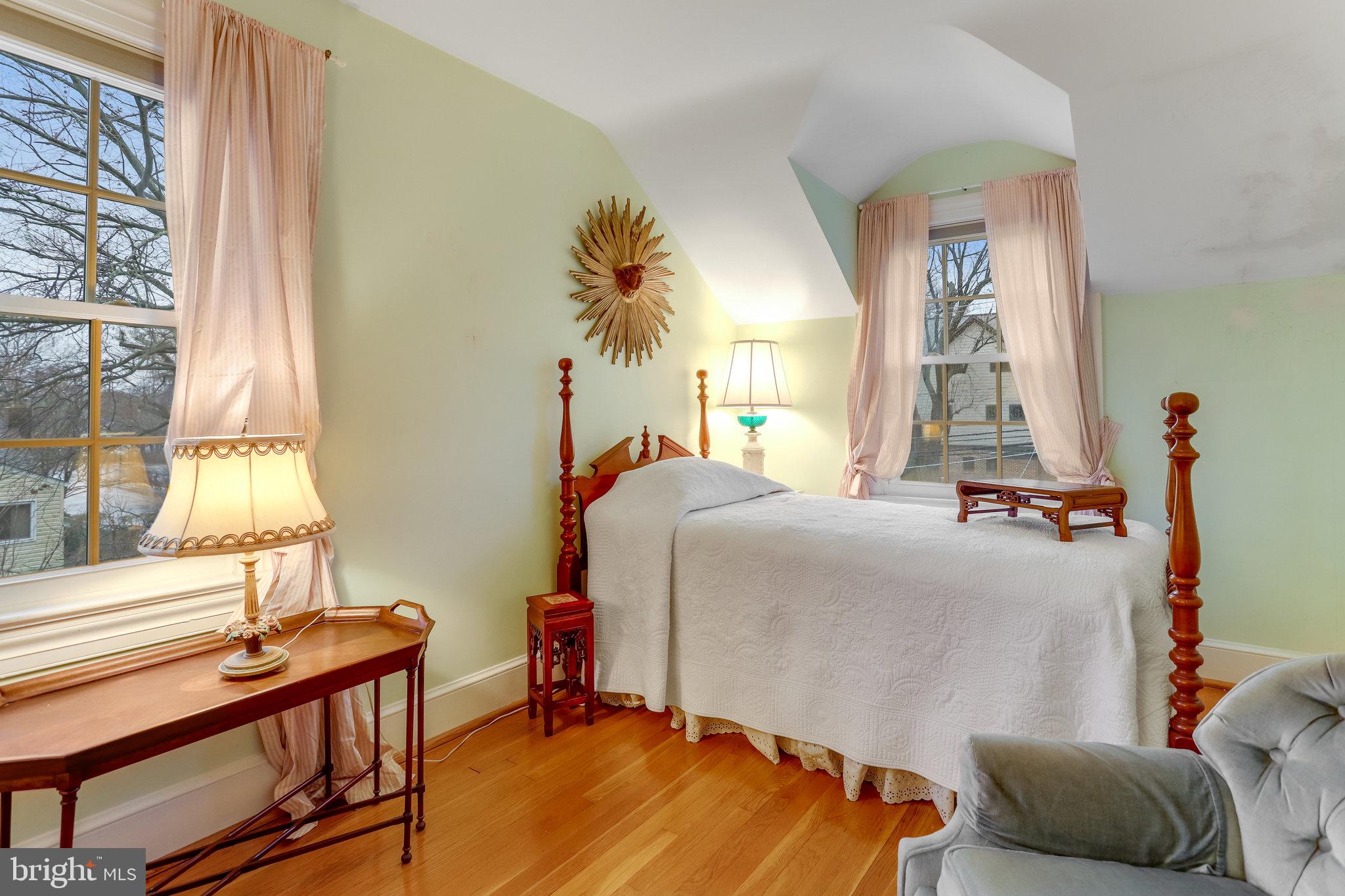 2546 Military Road Arlington, VA 22207 - Photo 43 of 63 Gallery Image 43