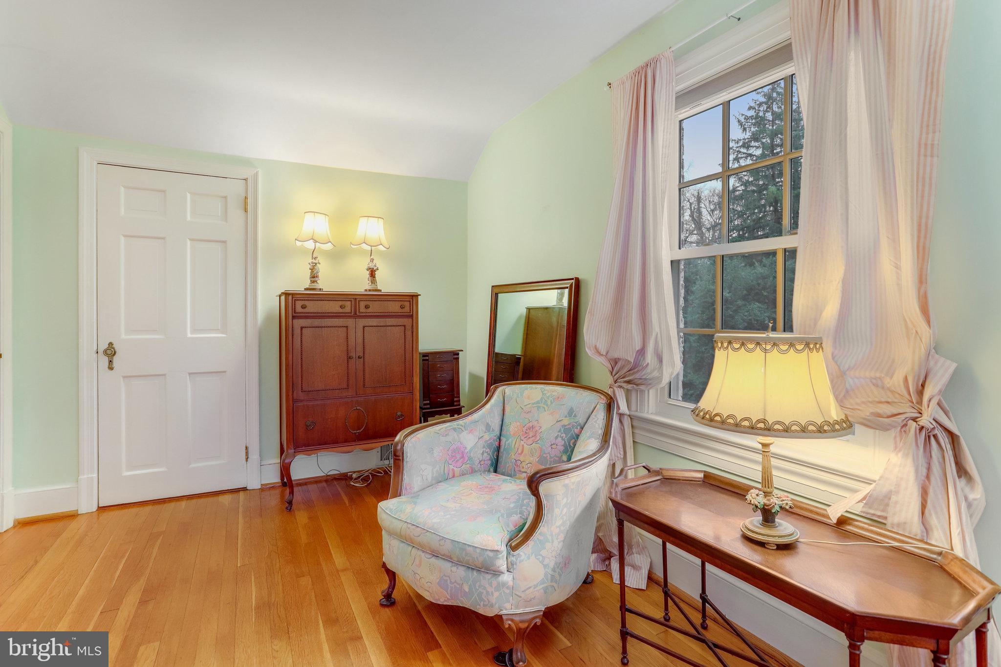 2546 Military Road Arlington, VA 22207 - Photo 44 of 63 Gallery Image 44