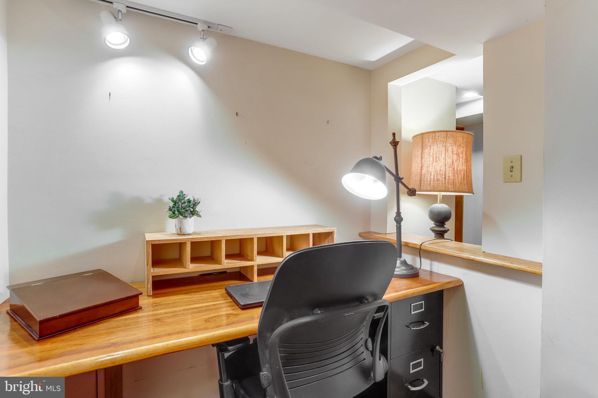2546 Military Road Arlington, VA 22207 - Photo 52 of 63 Gallery Image 52