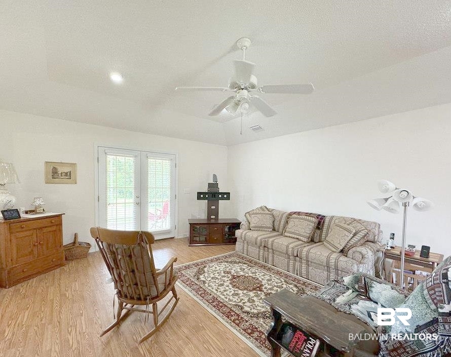 7720 Elizabeth Drive Daphne, AL 36526 - Photo 2 of 26