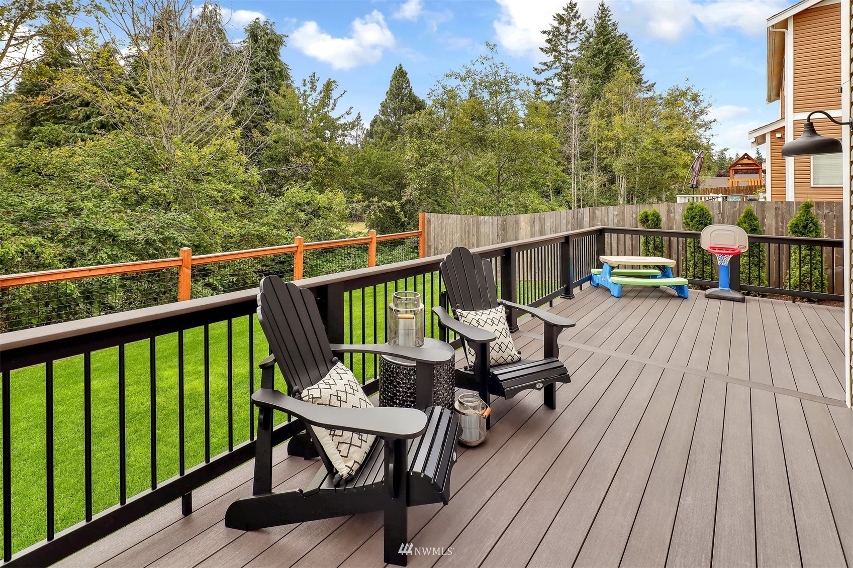 3727 Woodlake Road Bellingham, WA 98226 - Photo 9 of 30 Gallery Image 9