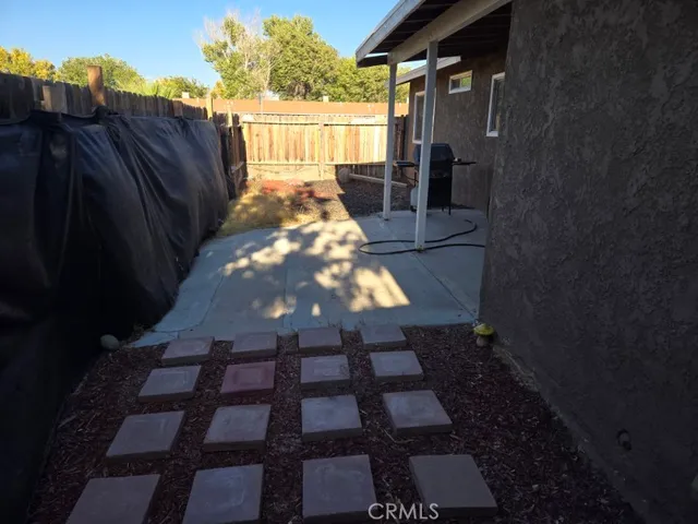 $699,999 | 13252 Navajo Road, Apple Valley, CA 92308