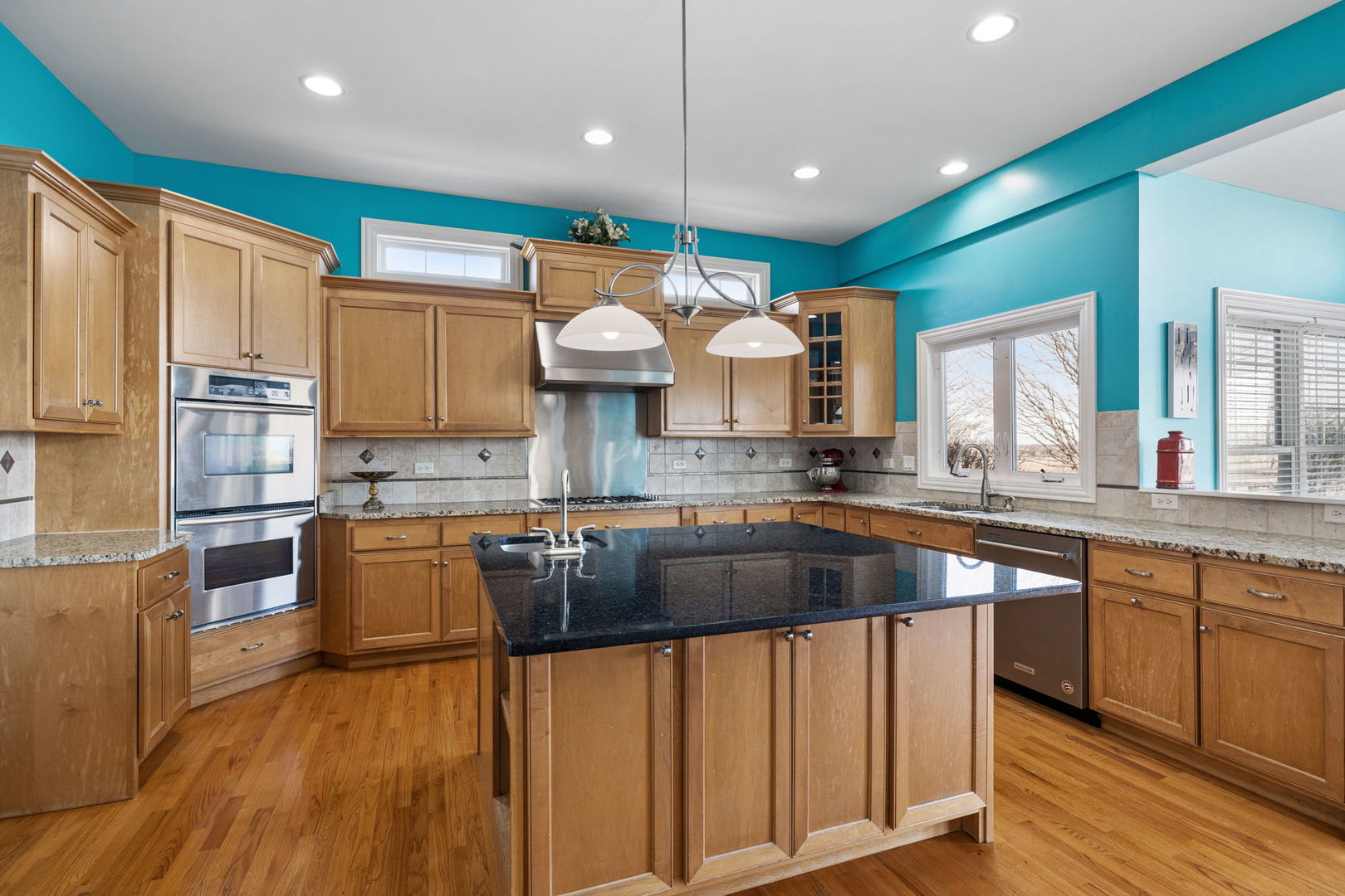 5050 Half Round Road Oswego, IL 60543 - Photo 15 of 42 Gallery Image 15