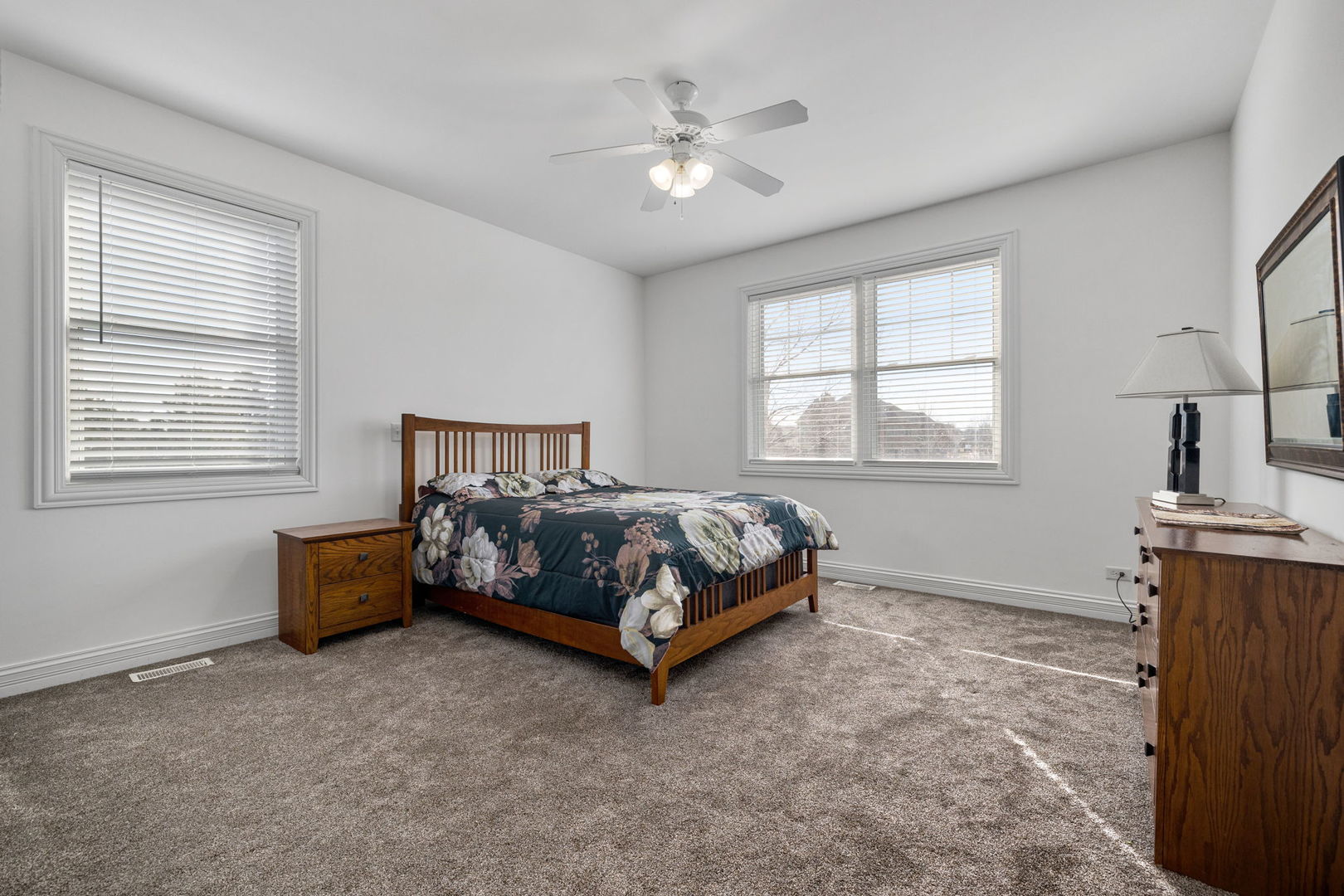 5050 Half Round Road Oswego, IL 60543 - Photo 29 of 42 Gallery Image 29