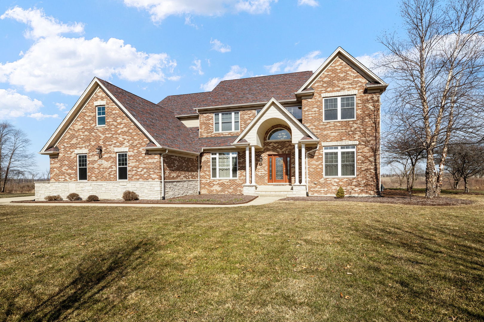5050 Half Round Road Oswego, IL 60543 - Photo 3 of 42 Gallery Image 3