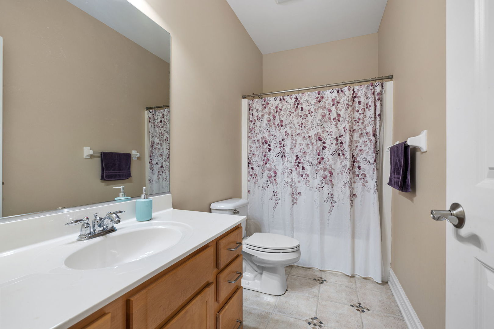 5050 Half Round Road Oswego, IL 60543 - Photo 32 of 42 Gallery Image 32