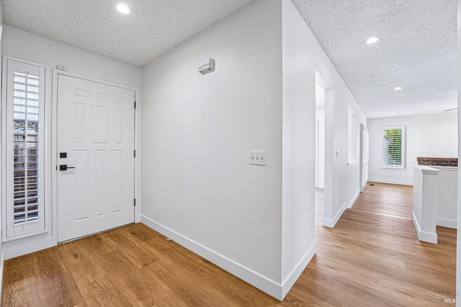 7628 Mandolin Way Rohnert Park, CA 94928 - Photo 3 of 40 Gallery Image 3