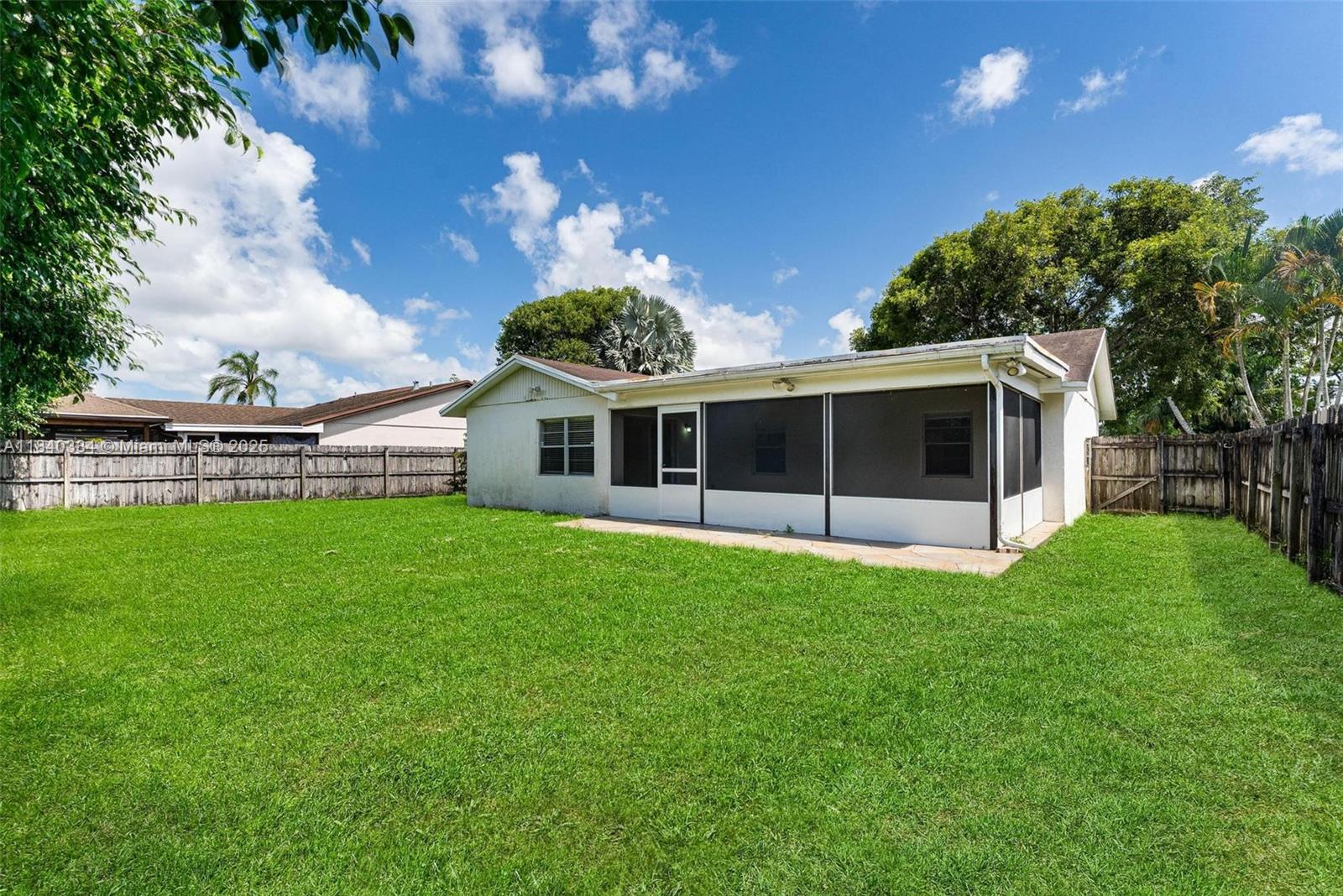 9285 Affirmed Lane Boca Raton, FL 33496 - Photo 31 of 32 Gallery Image 31