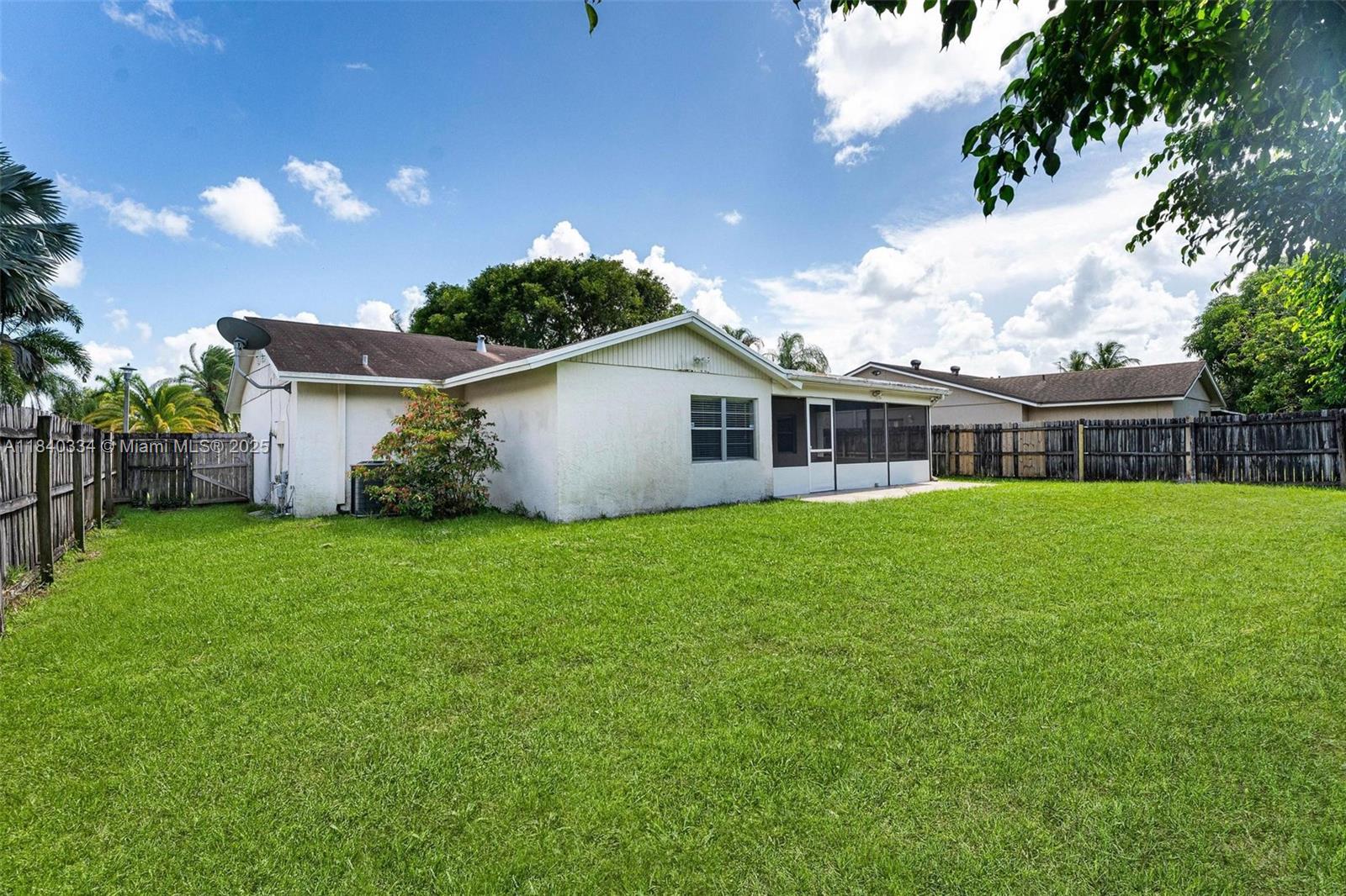 9285 Affirmed Lane Boca Raton, FL 33496 - Photo 32 of 32 Gallery Image 32