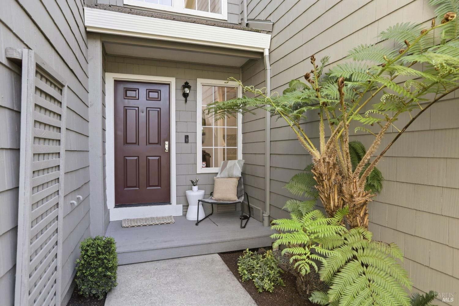 8 Partridge Drive San Rafael, CA 94901 - Photo 3 of 44