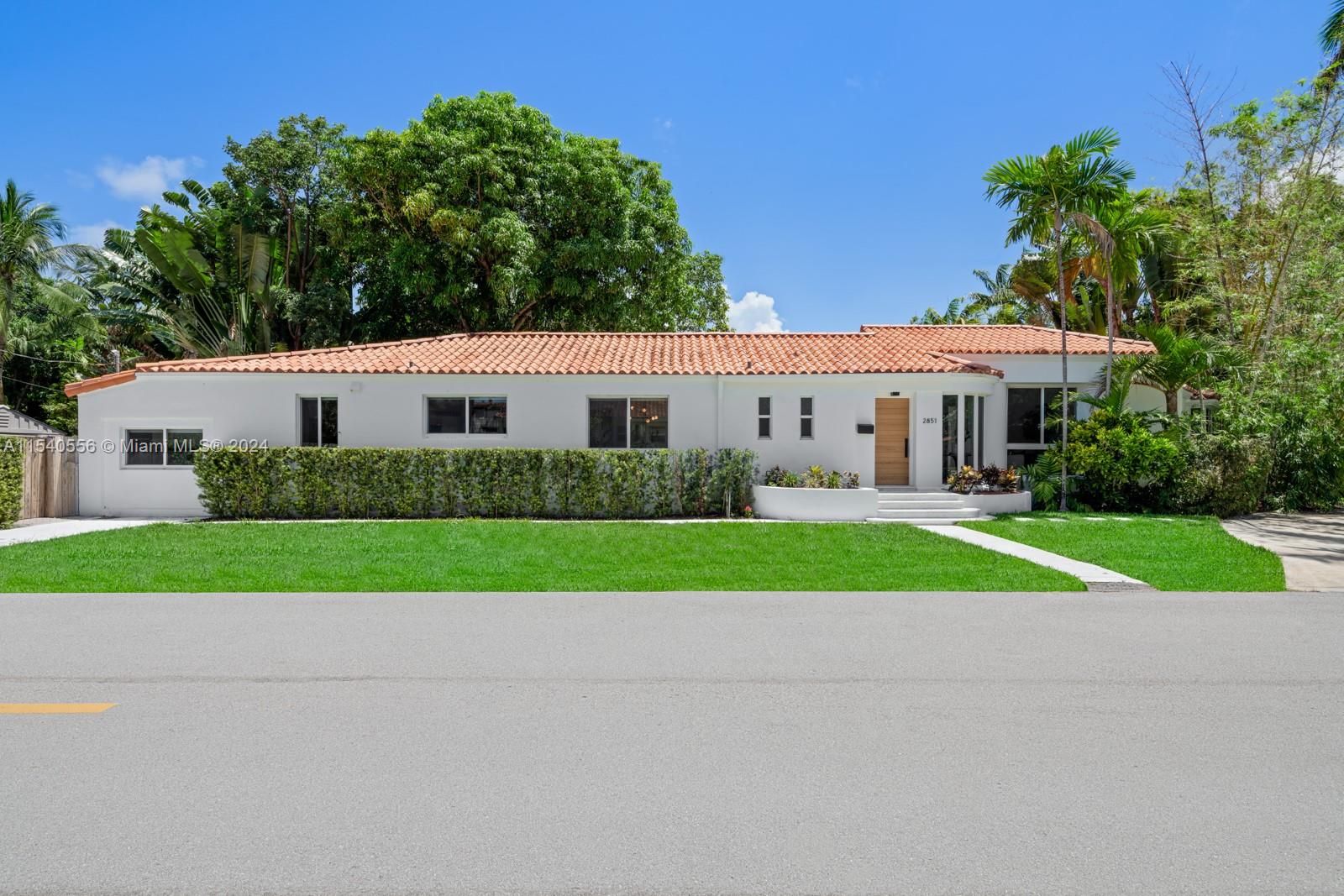 2851 Prairie Avenue Miami Beach, FL 33140 - Photo 22 of 26