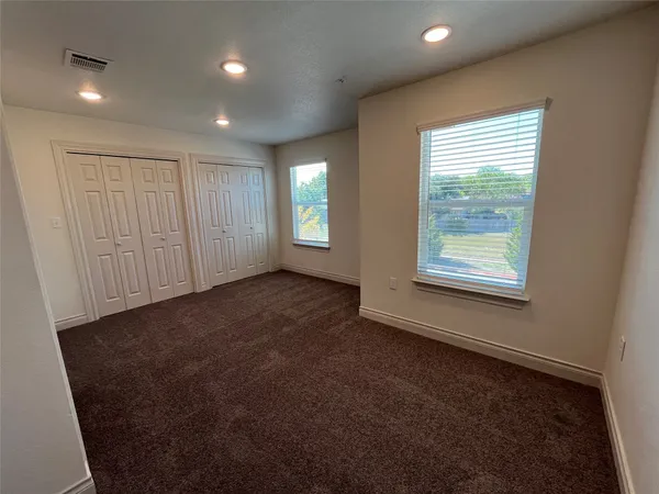 $2,000 | 2105 Tiger Trail, Unit 602, Round Rock, TX 78664