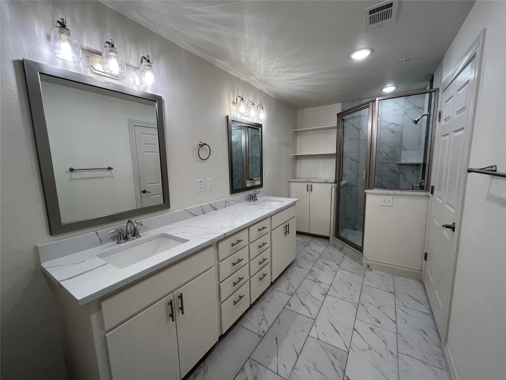 2105 Tiger Trail, Unit 602 Round Rock, TX 78664 - Photo 10 of 11