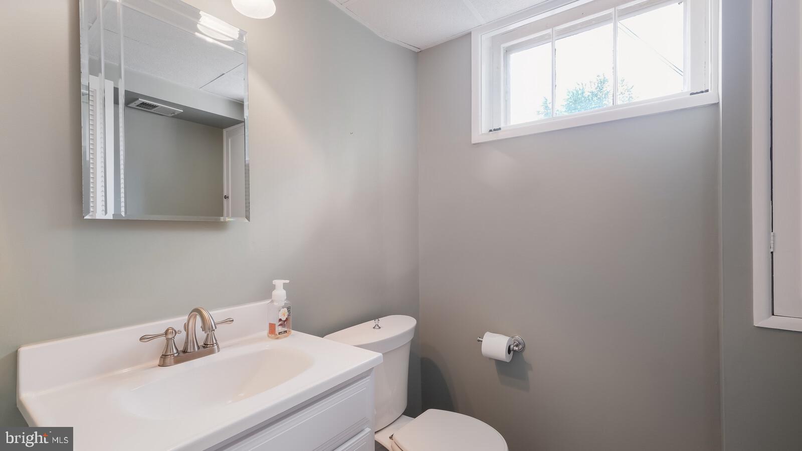 208 Fairhill Road Morton, PA 19070 - Photo 21 of 45