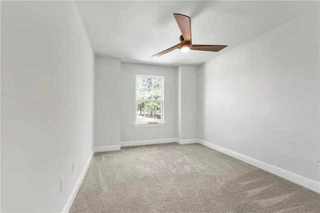 $2,150 | 203 Snowy Egret Court, Madisonville, LA 70447