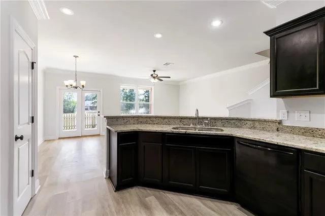 $2,150 | 203 Snowy Egret Court, Madisonville, LA 70447