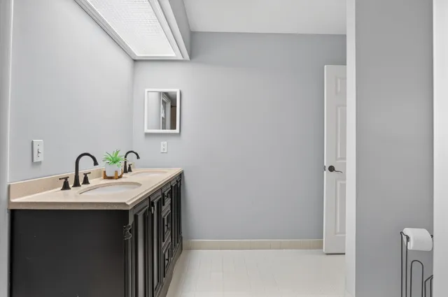 $849,000 | 28 Hickory Hill Road, Tequesta, FL 33469