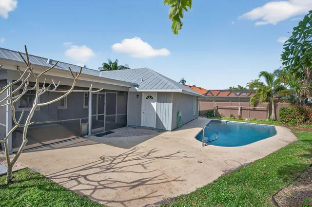 $849,000 | 28 Hickory Hill Road, Tequesta, FL 33469