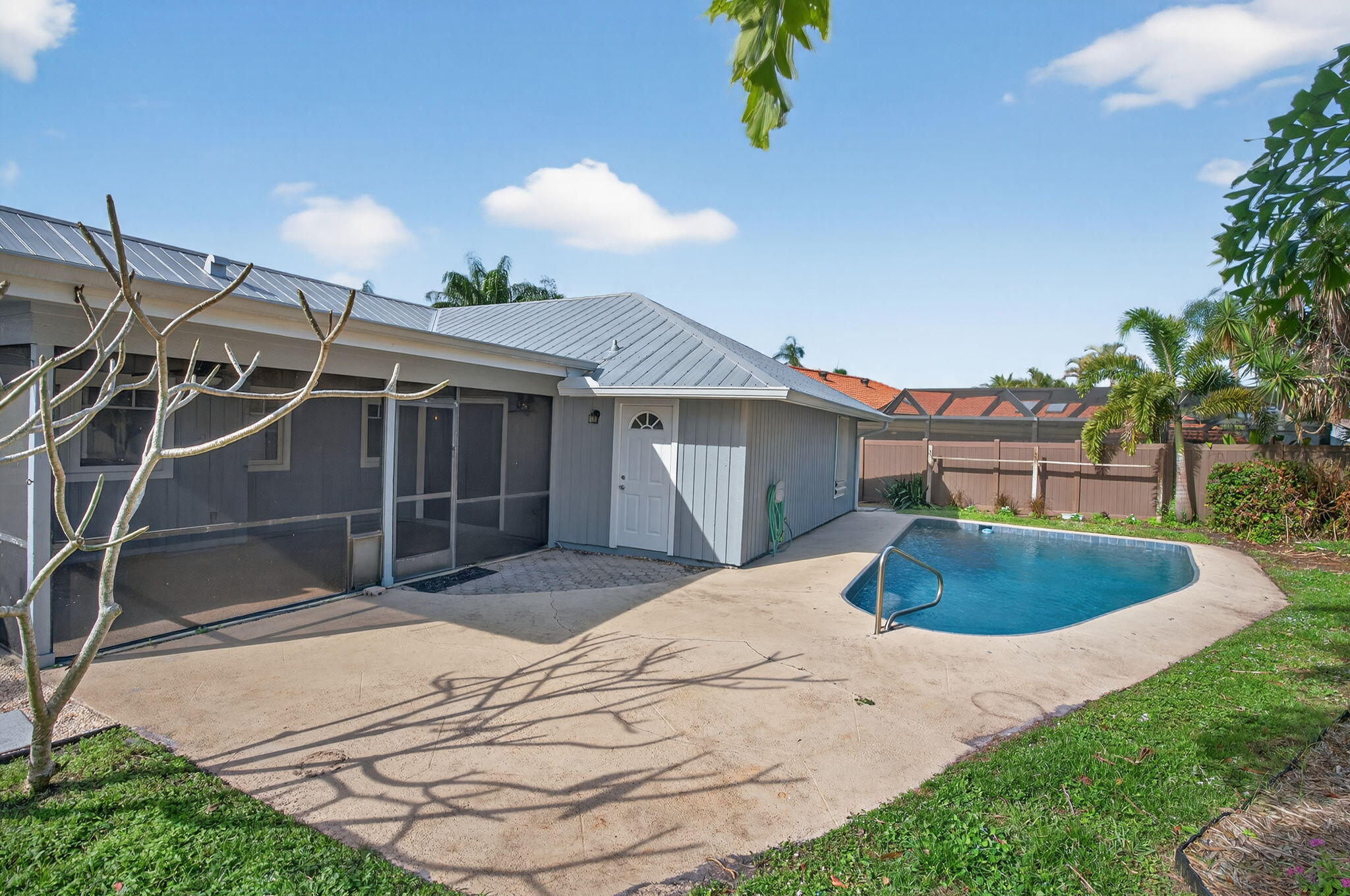 28 Hickory Hill Road Tequesta, FL 33469 - Photo 30 of 30 28 HH PATIO & POOL VIEW