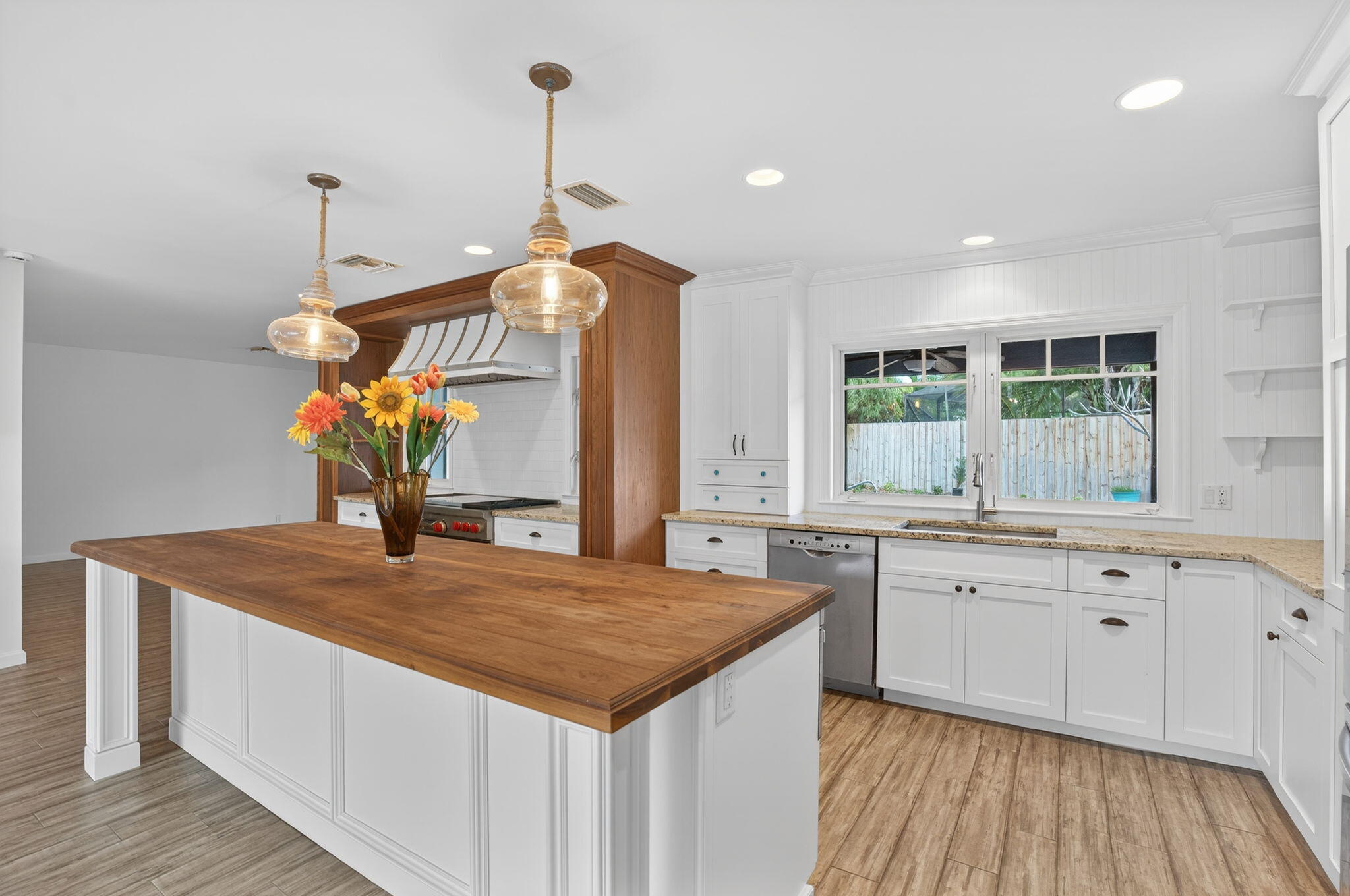 28 Hickory Hill Road Tequesta, FL 33469 - Photo 3 of 30 28 HH KITCHEN LEFT ANGLE 22-web-or-mls-_