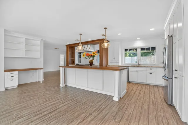 $849,000 | 28 Hickory Hill Road, Tequesta, FL 33469