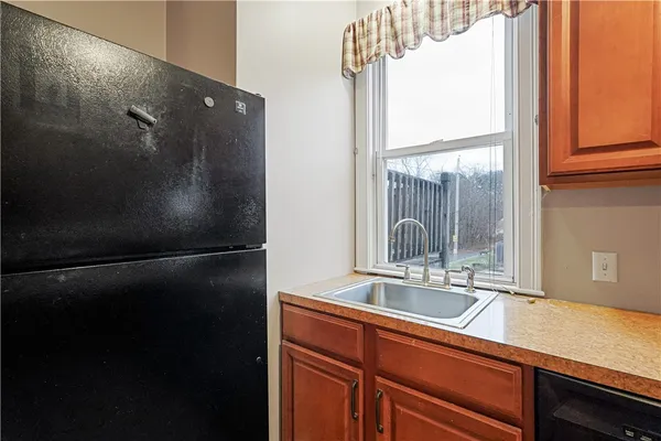 $850,000 | 18 South Main Street, Coventry, RI 02816