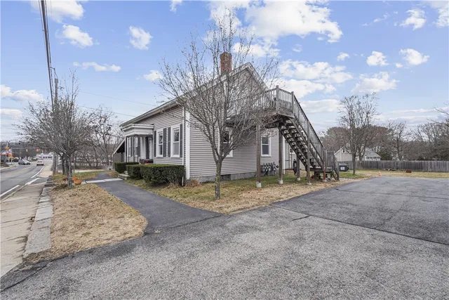 $850,000 | 18 South Main Street, Coventry, RI 02816