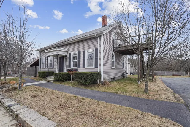 $850,000 | 18 South Main Street, Coventry, RI 02816