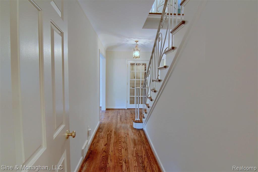 1020 Devonshire Road Grosse Pointe Park, MI 48230 - Photo 27 of 41