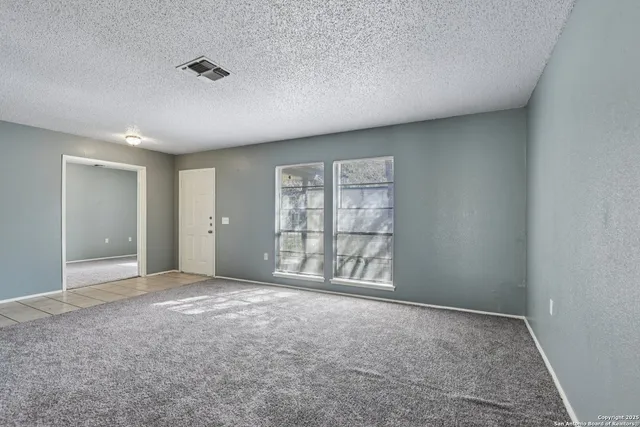 $265,000 | 8203 Phoenix Avenue, Universal City, TX 78148