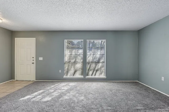 $265,000 | 8203 Phoenix Avenue, Universal City, TX 78148