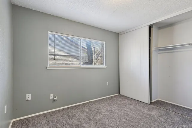 $265,000 | 8203 Phoenix Avenue, Universal City, TX 78148