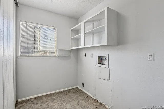 $265,000 | 8203 Phoenix Avenue, Universal City, TX 78148