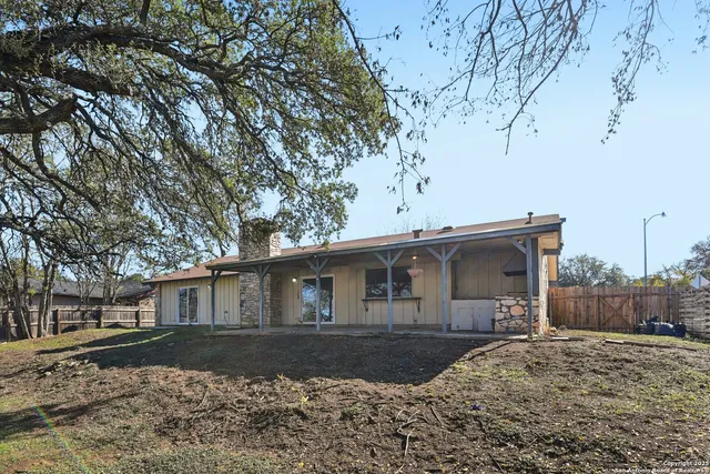 $265,000 | 8203 Phoenix Avenue, Universal City, TX 78148